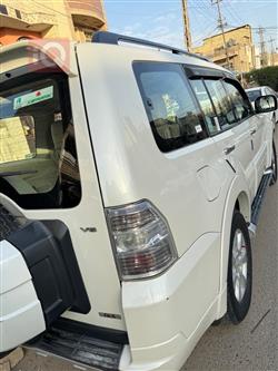 ميتسوبيشي باجيرو